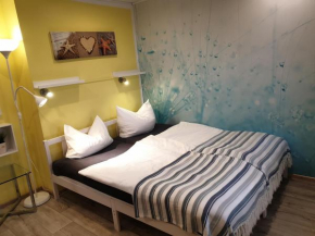 XXS Appartement - Studio für 2 Gäste mit Terrasse und Strandkorb, Silberstedt